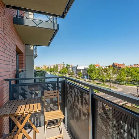 Dwie Motlawy Riverside & Center By Downtown 4*