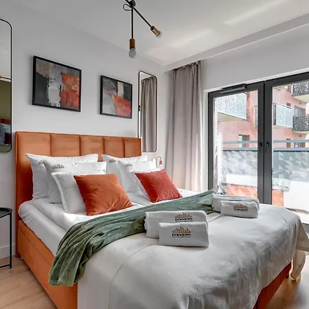 Dwie Motlawy Riverside & Center By Downtown 4*