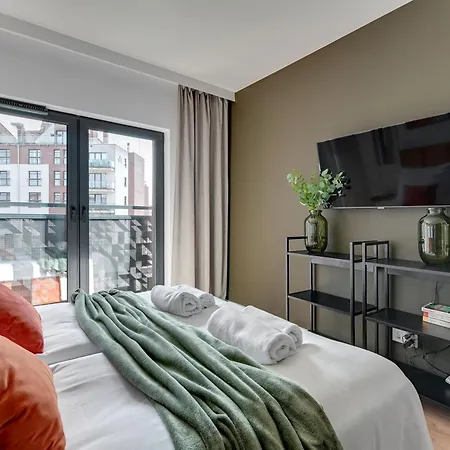 Dwie Motlawy Riverside & Center By Downtown Apart Otel 3*