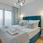 公寓式酒店 Dwie Motlawy Riverside & Center By Downtown 3*