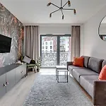 Dwie Motlawy Riverside & Center By Downtown Aparthotel 3*