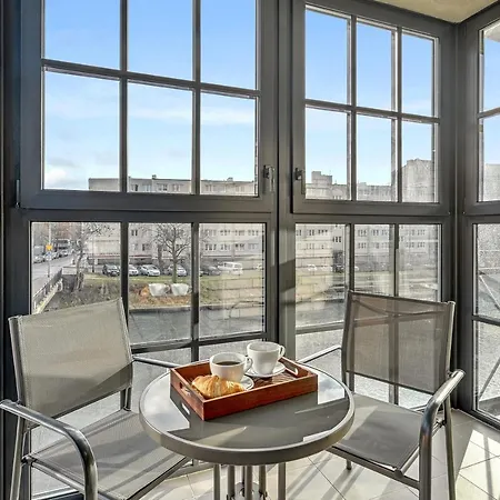 Dwie Motlawy Riverside & Center By Downtown