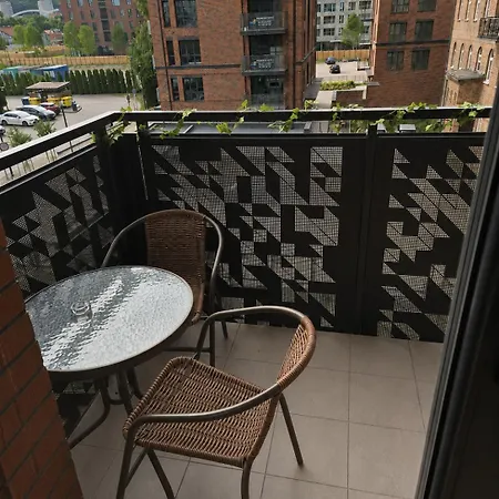 Aparthotel Dwie Motlawy Riverside & Center By Downtown 3*