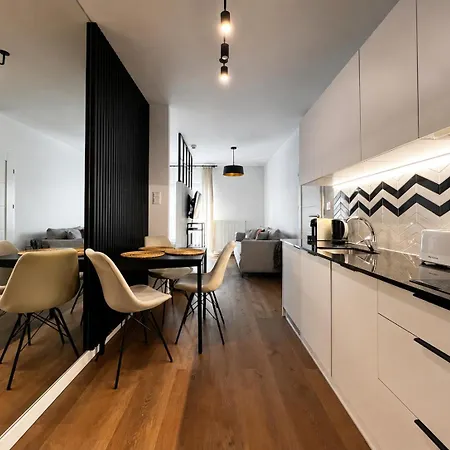 Dwie Motlawy Riverside & Center By Downtown 3*