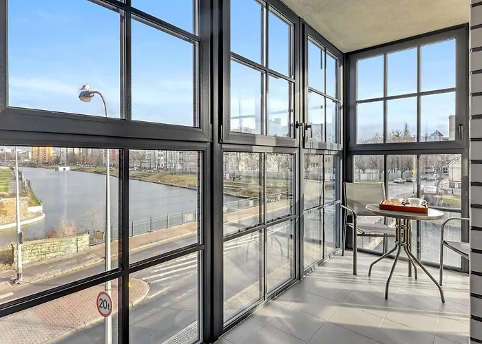 Dwie Motlawy Riverside & Center By Downtown Apart-hotel 4*