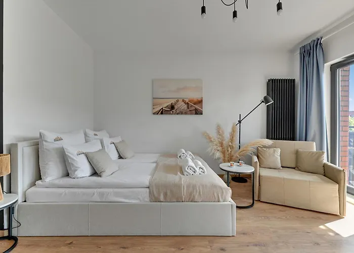 Dwie Motlawy Riverside & Center By Downtown Apart-hotel 4*