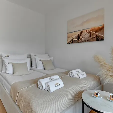 Dwie Motlawy Riverside & Center By Downtown 3* Gdansk